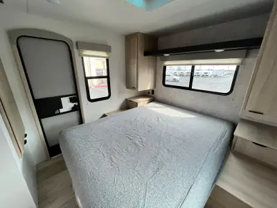 2023 Winnebago MINNIE 2832FK photo 27