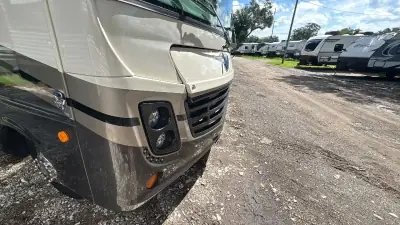 2017 Holiday Rambler Vacationer XE 36D photo 45