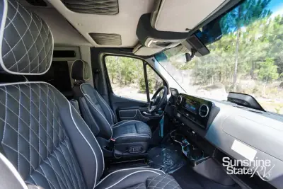 2027 Midwest LUXE CRUISER D6 AWD photo 36