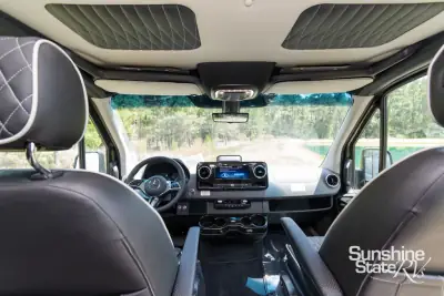 2027 Midwest LUXE CRUISER D6 AWD photo 37