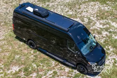 2027 Midwest LUXE CRUISER D6 AWD photo 12