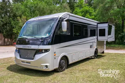 2025 Coachmen Euro 25EU photo 7