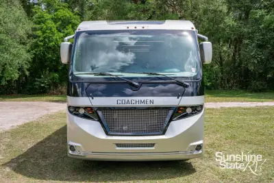 2025 Coachmen Euro 25EU photo 8