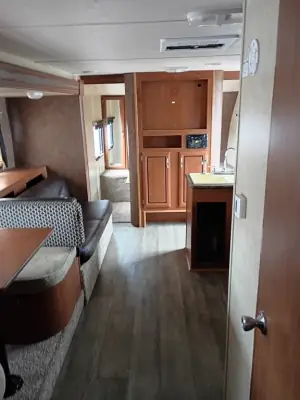 2015 Forest River Salem Cruise Lite 272QBXL photo 11