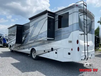 2027 Entegra Coach Vision XL 36C photo 6