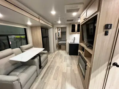 2024 Winnebago VOYAGE 2427RB photo 34