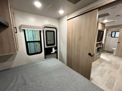 2024 Winnebago VOYAGE 2427RB photo 25