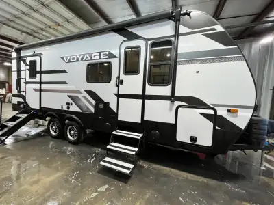 2024 Winnebago VOYAGE 2427RB photo 9