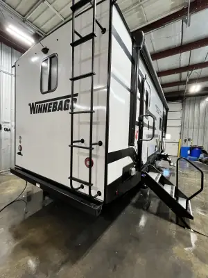 2024 Winnebago VOYAGE 2427RB photo 5