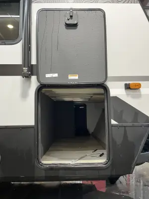 2024 Winnebago VOYAGE 2427RB photo 8