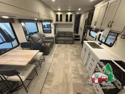 2026 Coachmen Chaparral Lite 368TBH photo 18