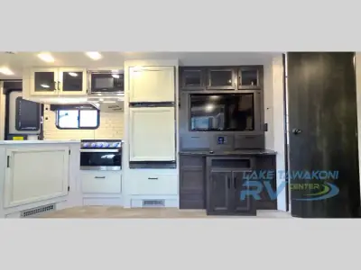 2023 Jayco Jay Feather 27BHB photo 10