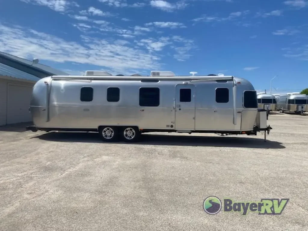 2023 Airstream Classic 33FB exterior