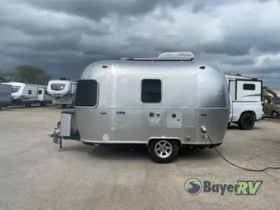2021 Airstream Bambi 16RB photo 4