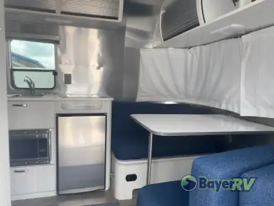 2021 Airstream Bambi 16RB photo 6