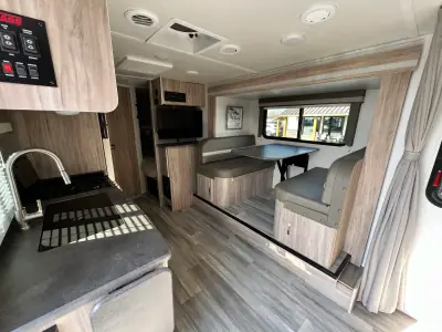 2022 Winnebago MICRO MINNIE 2306BHS photo 12