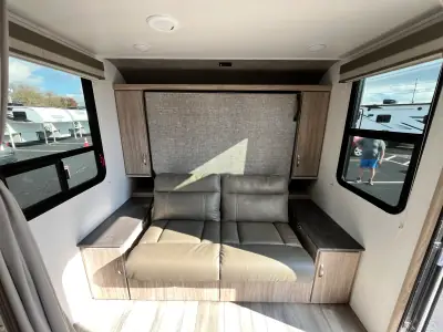 2022 Winnebago MICRO MINNIE 2306BHS photo 13
