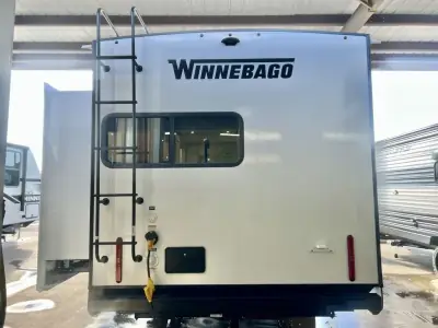 2026 Winnebago Thrive 22MLS photo 9