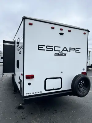 2022 K-Z ESCAPE E231BH photo 4