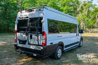 2023 Thor Motor Coach Tellaro 20L photo 3