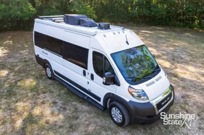 2023 Thor Motor Coach Tellaro 20L photo 10