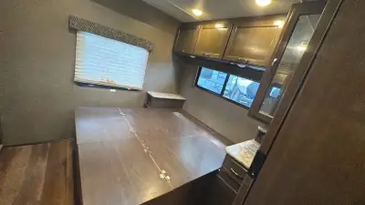 2018 Thor Motor Coach Four Winds 30D photo 18