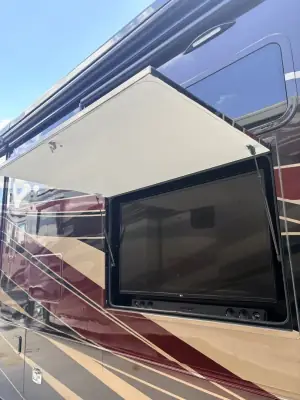 2017 Tiffin Motorhomes Allegro Bus 45 OPP photo 8