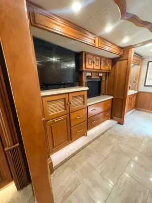 2017 Tiffin Motorhomes Allegro Bus 45 OPP photo 21