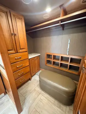 2017 Tiffin Motorhomes Allegro Bus 45 OPP photo 25