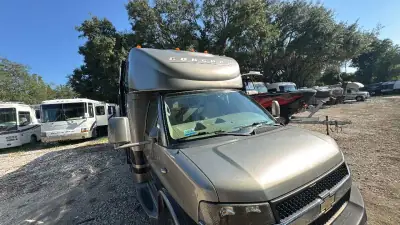 2013 Coachmen Concord Series 301SS Chevy photo 40
