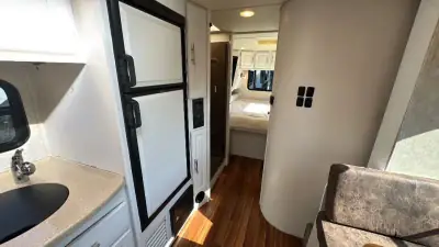 2013 Coachmen Concord Series 301SS Chevy photo 19