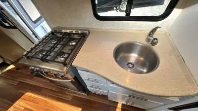 2013 Coachmen Concord Series 301SS Chevy photo 29