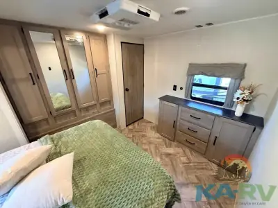 2023 Forest River PUMA 32BHFS photo 2