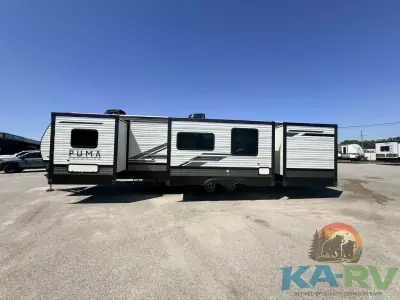 2023 Forest River PUMA 32BHFS photo 8