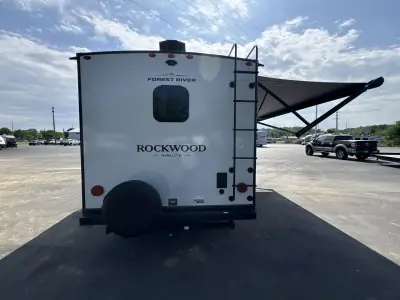 2026 Forest River Rockwood Mini Lite 2108RB photo 7
