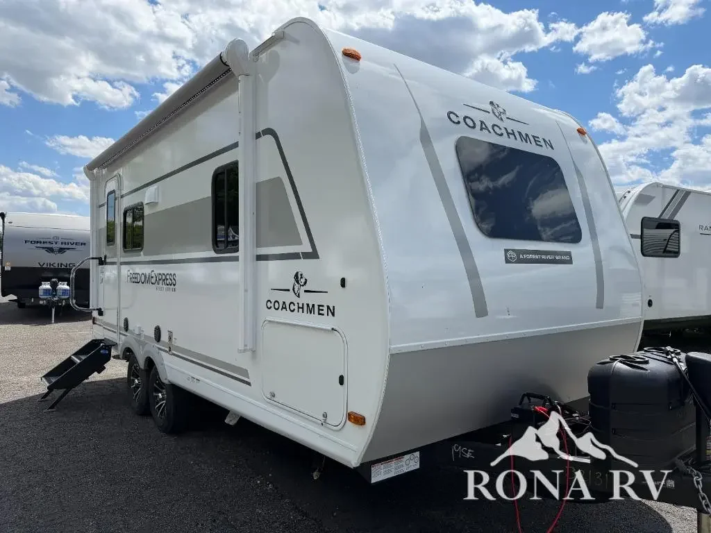 2026 Coachmen Freedom Express Select 19SE exterior