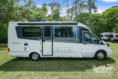 2024 Leisure Travel Wonder 24FTB photo 2