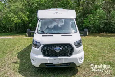 2024 Leisure Travel Wonder 24FTB photo 8