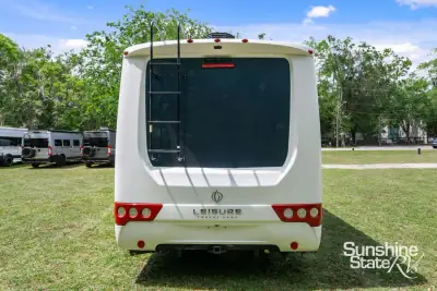 2024 Leisure Travel Wonder 24FTB photo 4