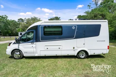 2024 Leisure Travel Wonder 24FTB photo 6