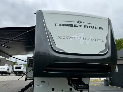2025 Forest River Rockwood Signature R375RL photo 3
