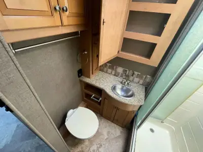 2017 Thor Motor Coach Windsport 29M photo 50