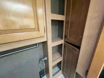 2017 Thor Motor Coach Windsport 29M photo 55
