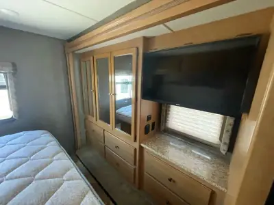 2017 Thor Motor Coach Windsport 29M photo 70