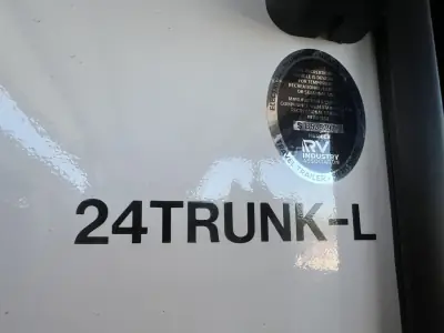 2026 Forest River Cherokee Alpha Wolf 24TRUNK photo 5