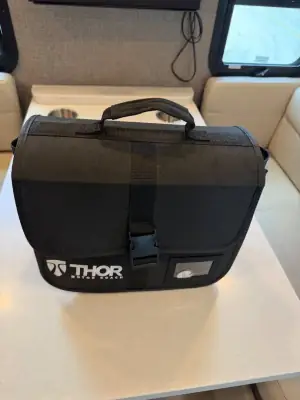 2022 Thor Motor Coach Palazzo 33.5 photo 30