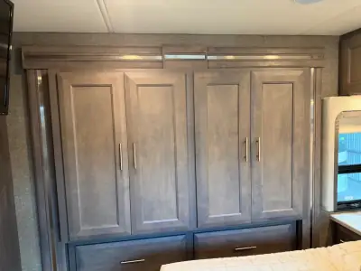 2022 Thor Motor Coach Palazzo 33.5 photo 23