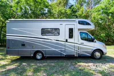 2023 Winnebago Navion 24D photo 3