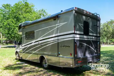 2023 Winnebago Navion 24D photo 6