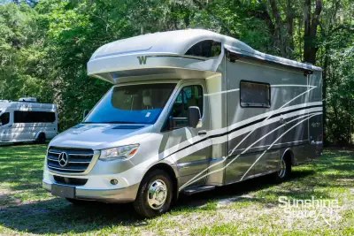 2023 Winnebago Navion 24D photo 8